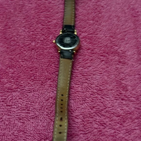 Citizen Eco-Drive Women's Leather Watch - Picture 6 of 6
